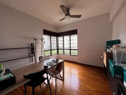 The Mayfair (D22), Condominium #560517161